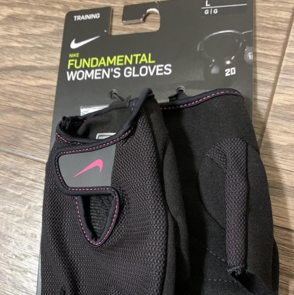 Nike Gloves